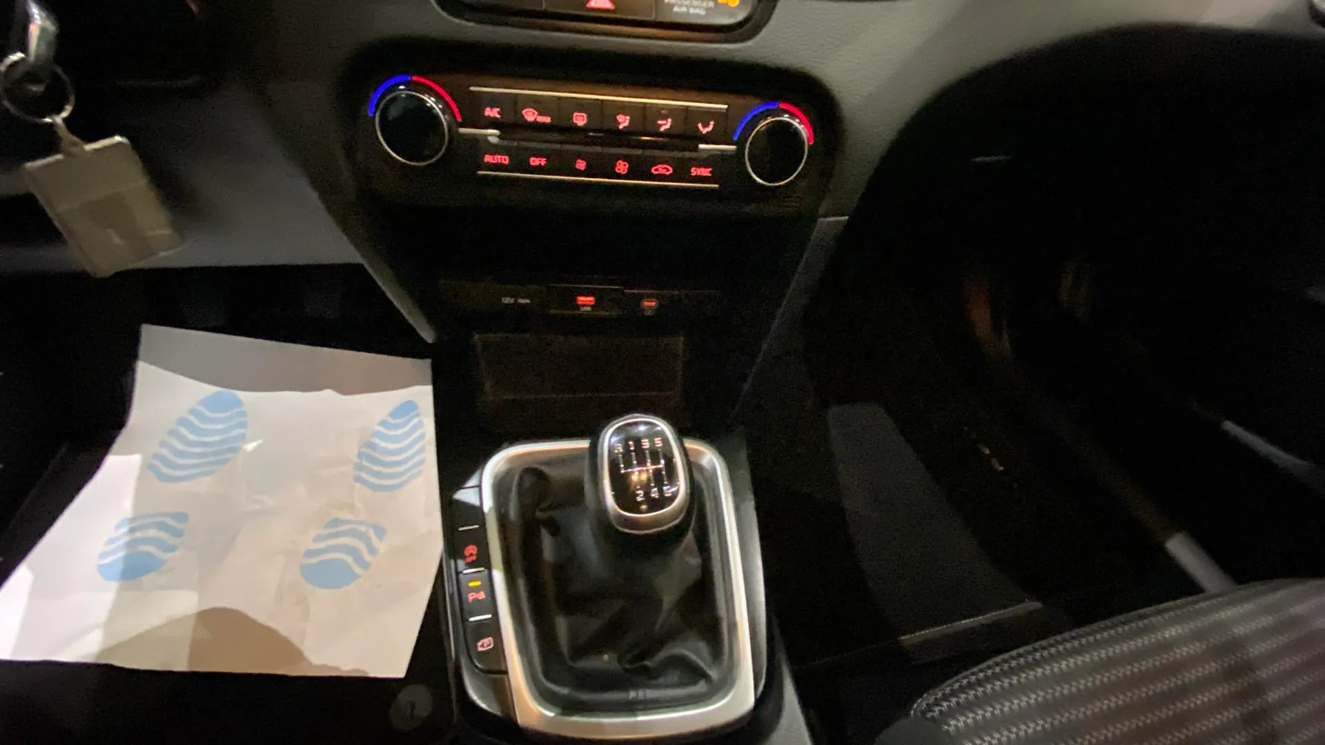 Kia XCeed 1.5 - foto 23