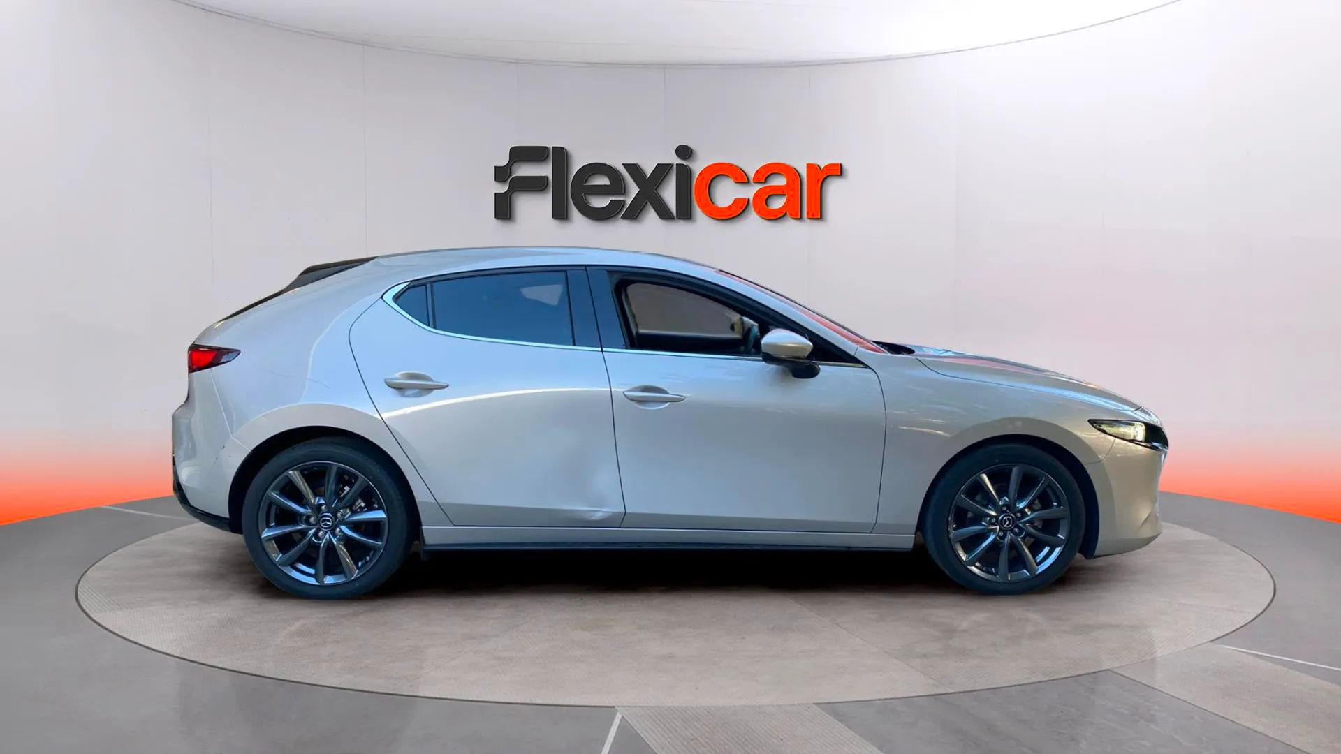 Mazda Mazda3 2.0 e-Skyactiv-G Exclusive-Line - foto 4