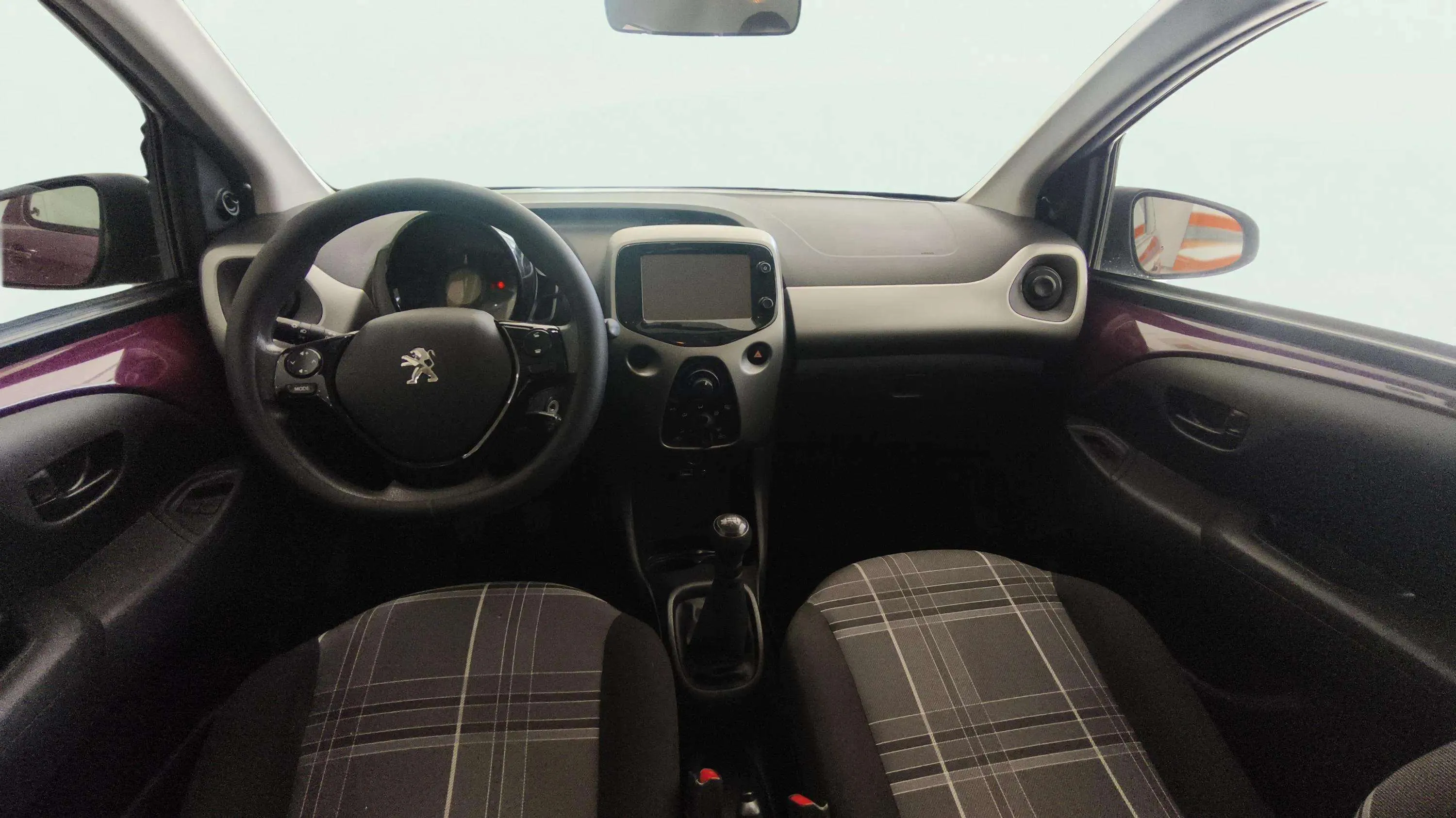 Peugeot 108 1.2 PureTech - foto 11