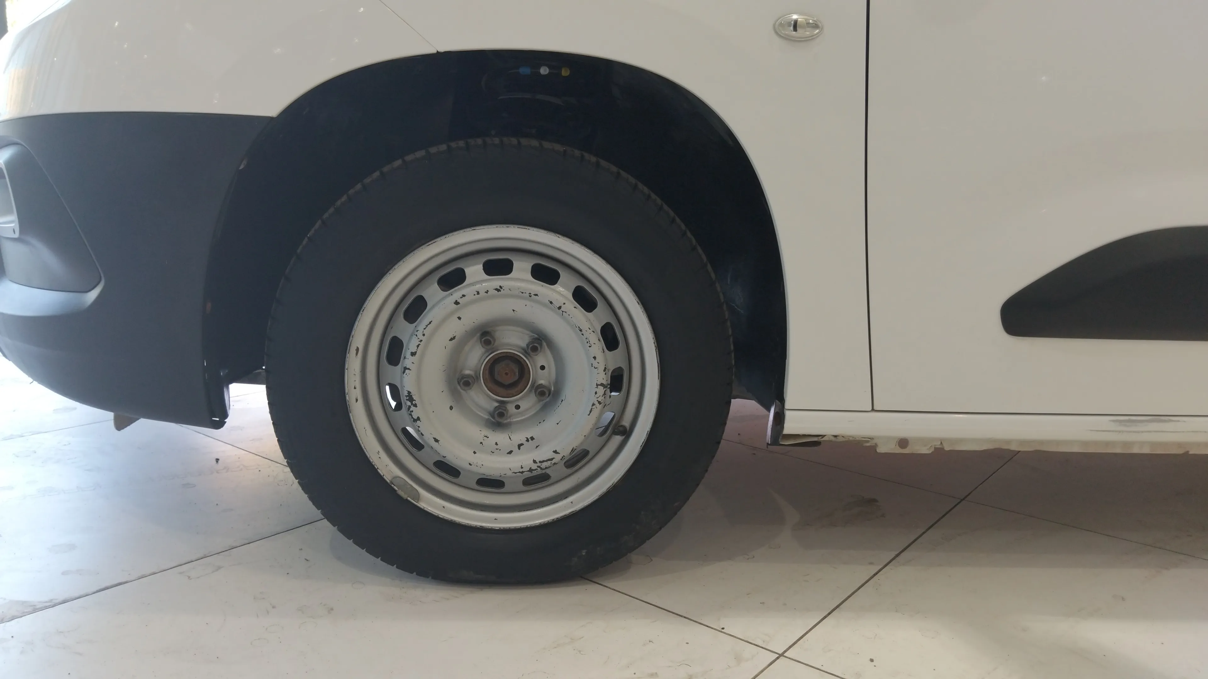 Opel Combo 1.5 TD Express L H1 650kg - foto 6