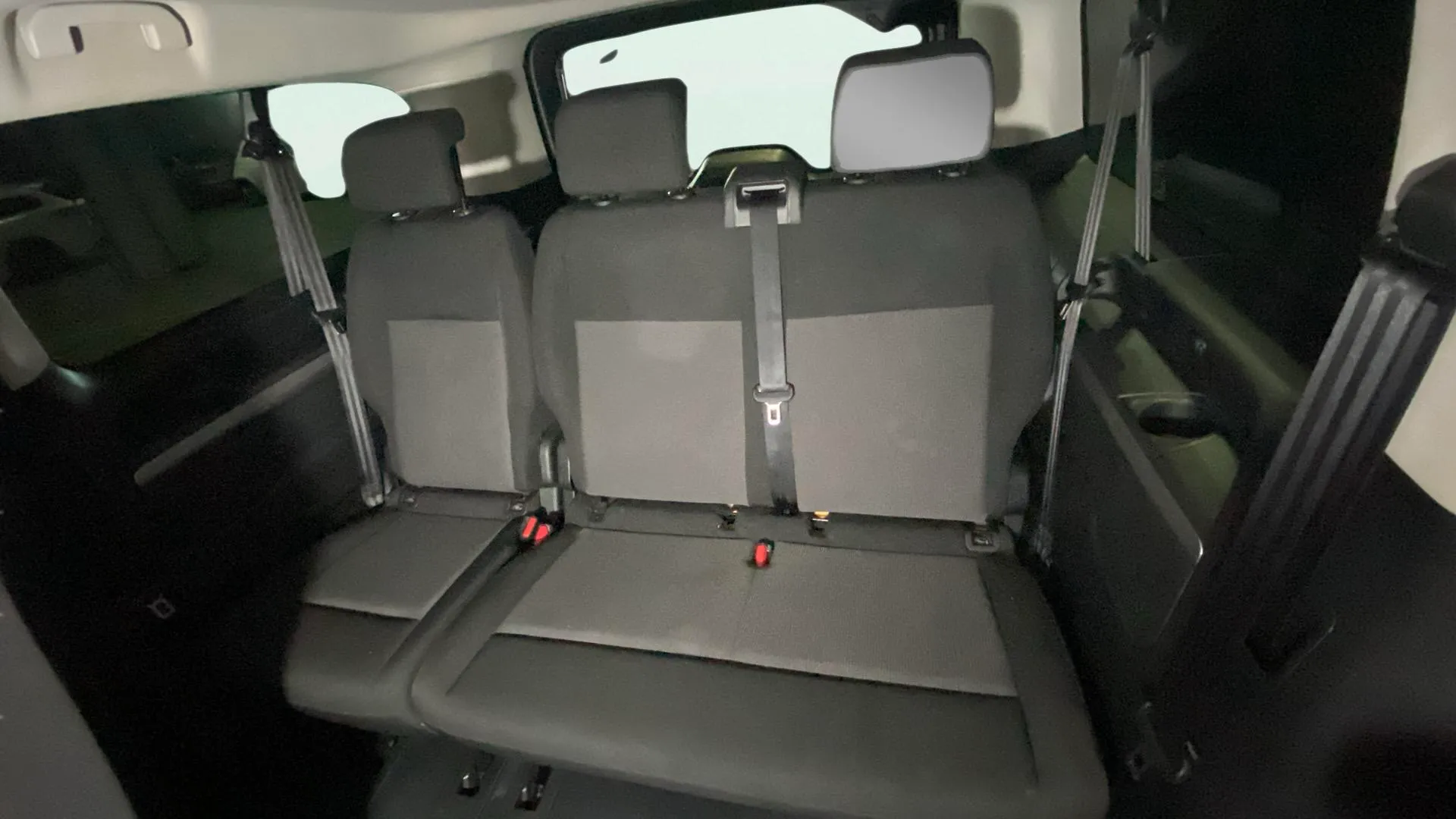 Peugeot Traveller Business Long BlueHDi 180 EAT8 - foto 16