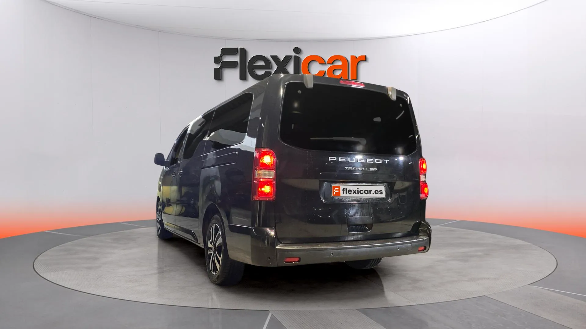 Peugeot Traveller Business Long BlueHDi 180 EAT8 - foto 4