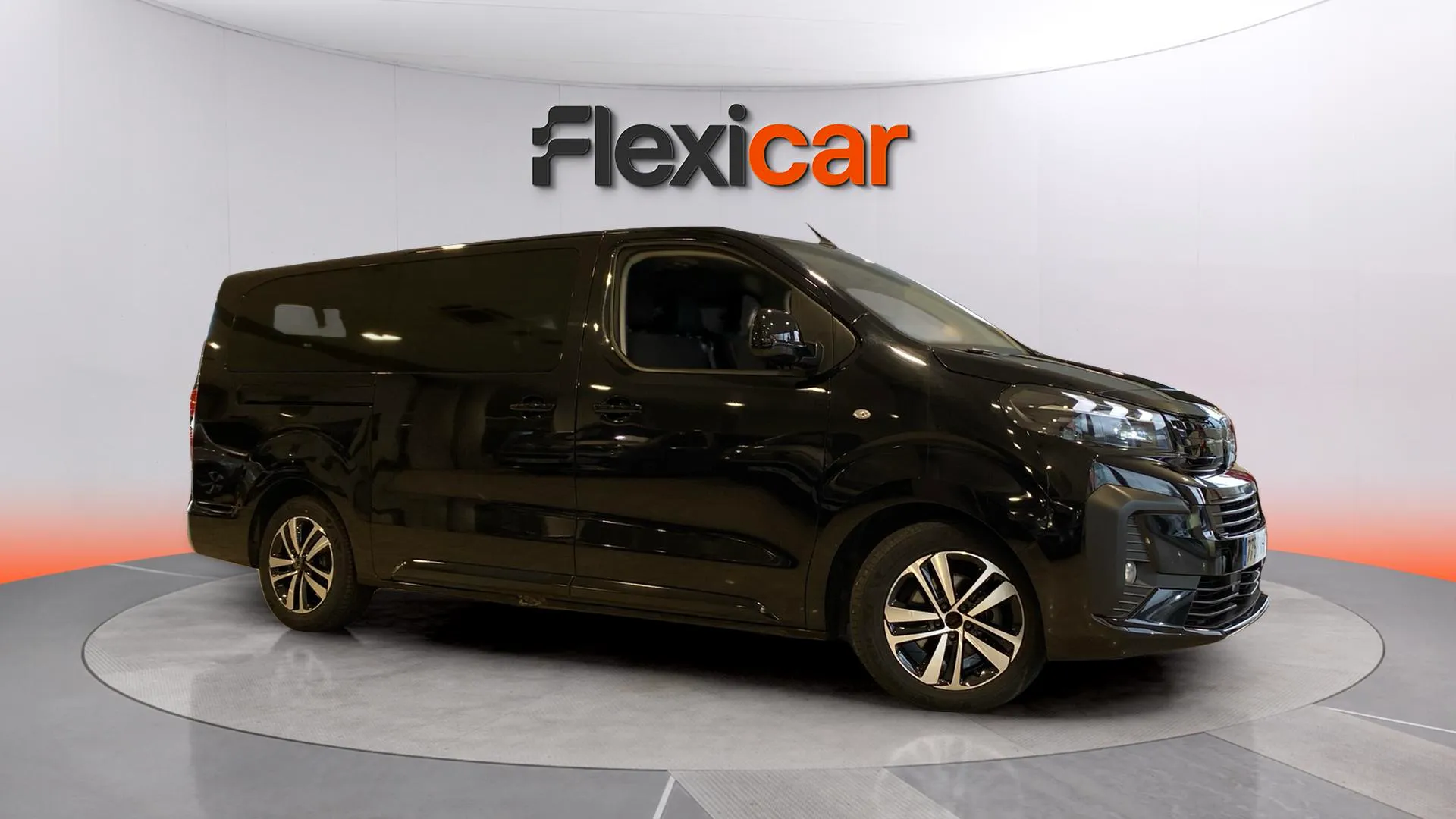 Peugeot Traveller Business Long BlueHDi 180 EAT8 - foto 28
