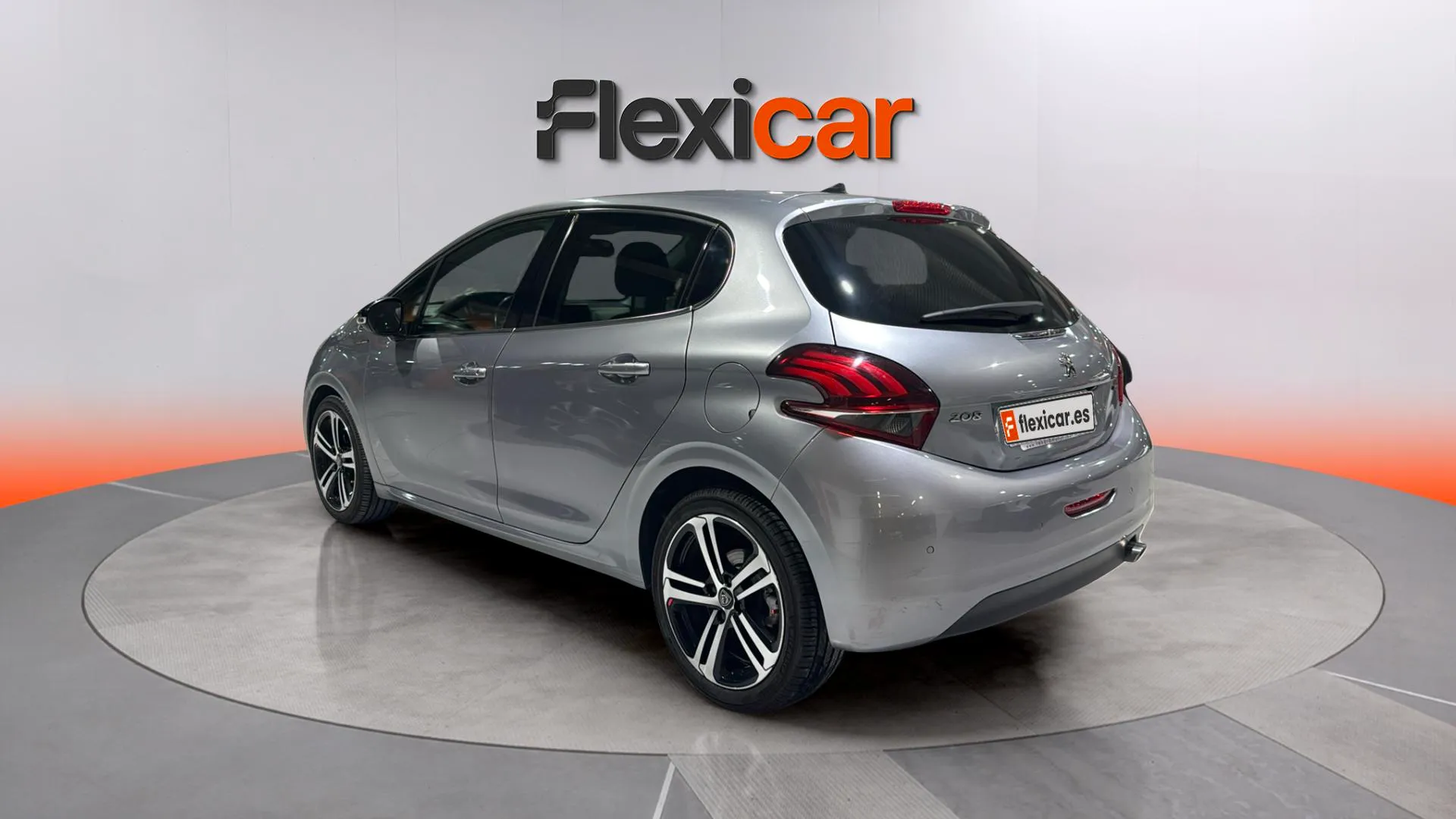 Peugeot 208 GT-Line 1.2L PT EAT6 - foto 5