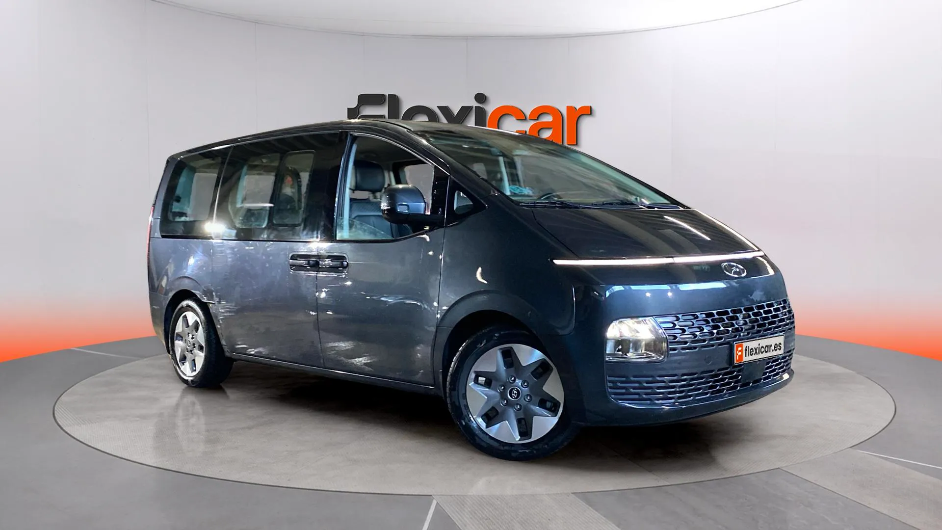 Hyundai STARIA 2.2 CRDi Style 4x4 9S