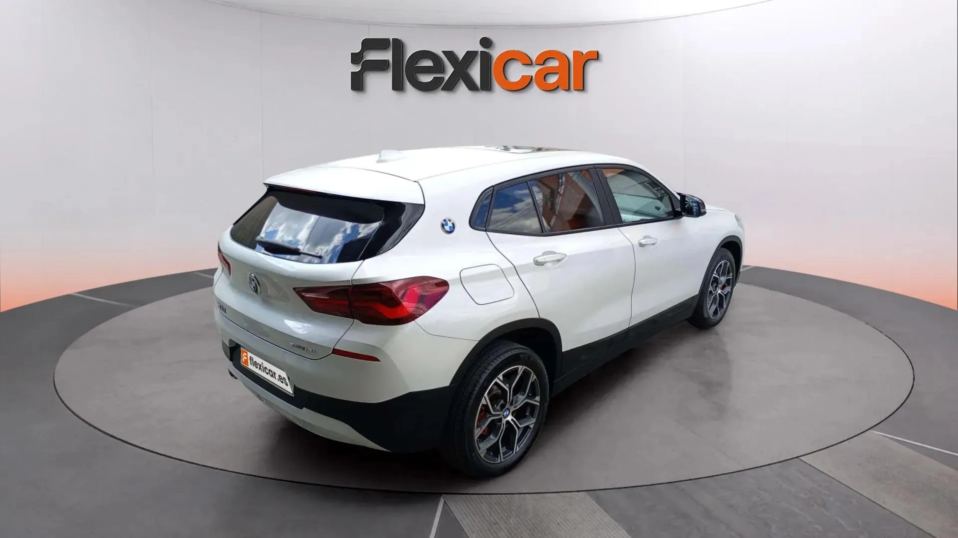 BMW X2 sDrive18i - foto 3