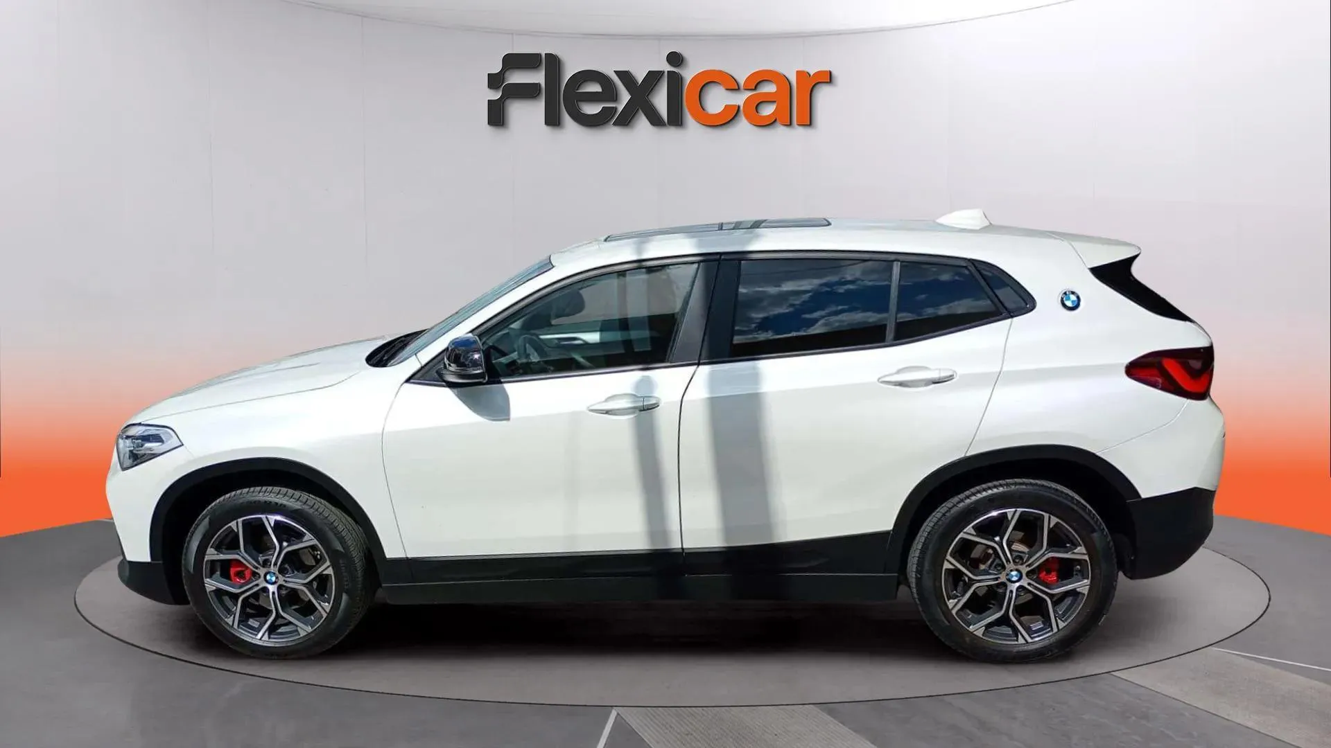 BMW X2 sDrive18i - foto 6