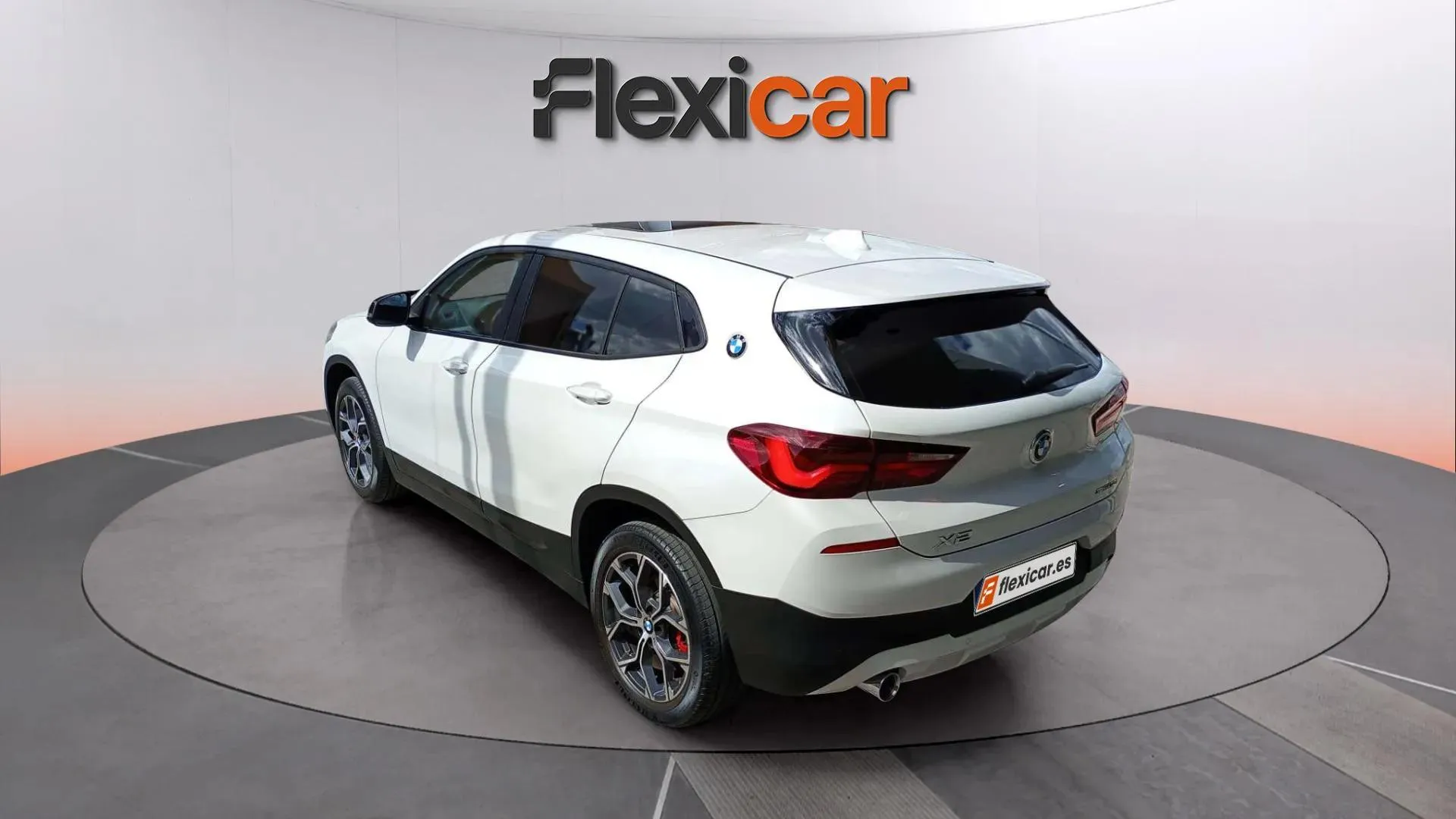 BMW X2 sDrive18i - foto 5