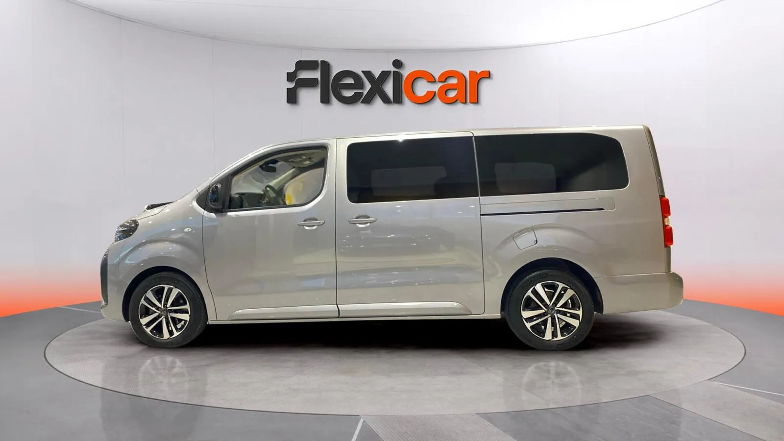 Peugeot Traveller Business Long BlueHDi 180 EAT8 - foto 7