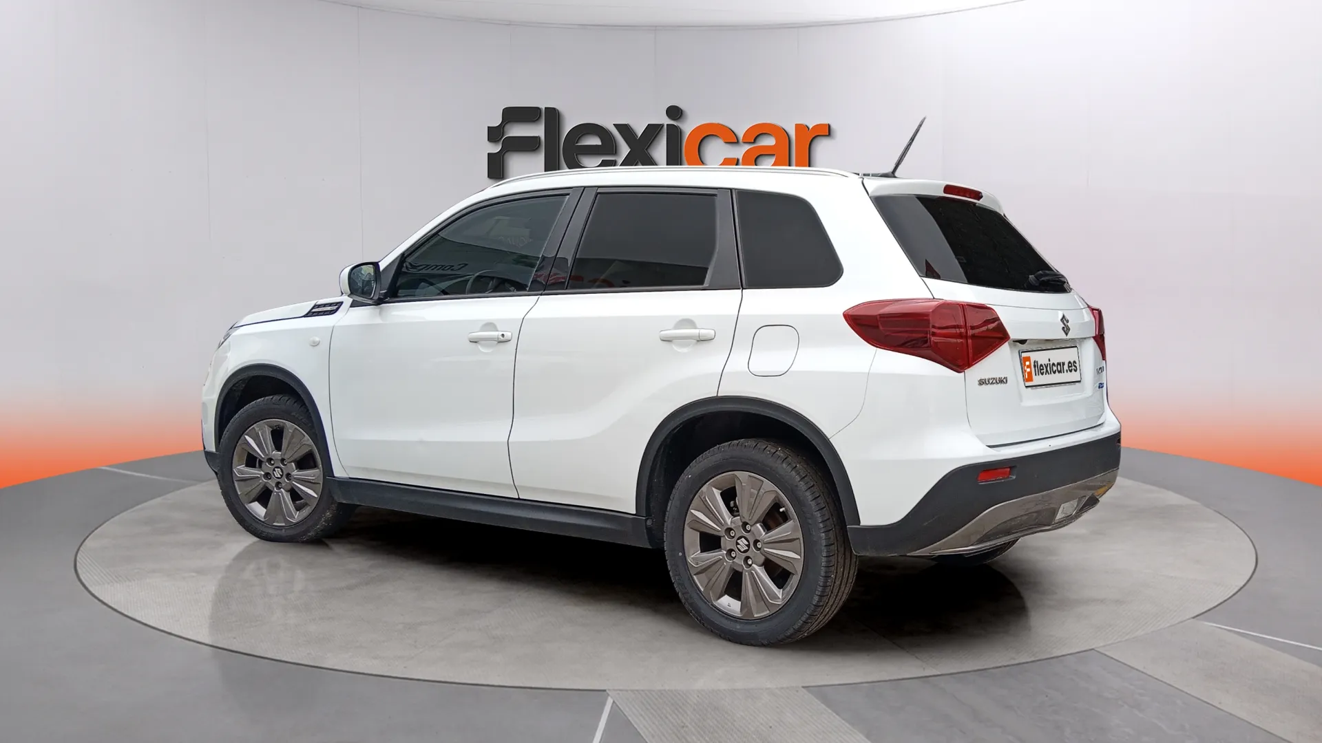 Suzuki Vitara 1.5 GLE 4WD Strong Hybrid - foto 6