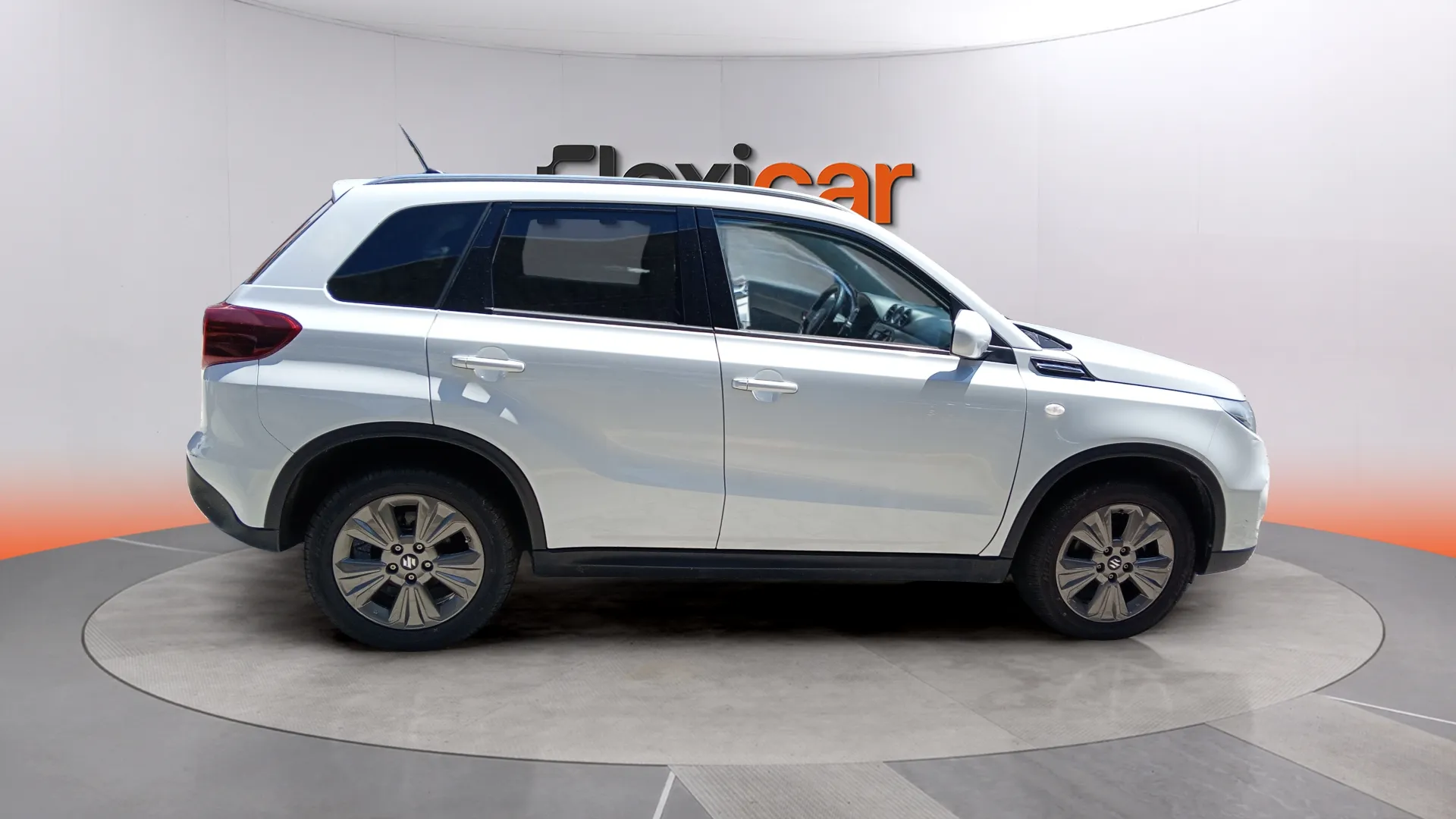 Suzuki Vitara 1.5 GLE 4WD Strong Hybrid - foto 5