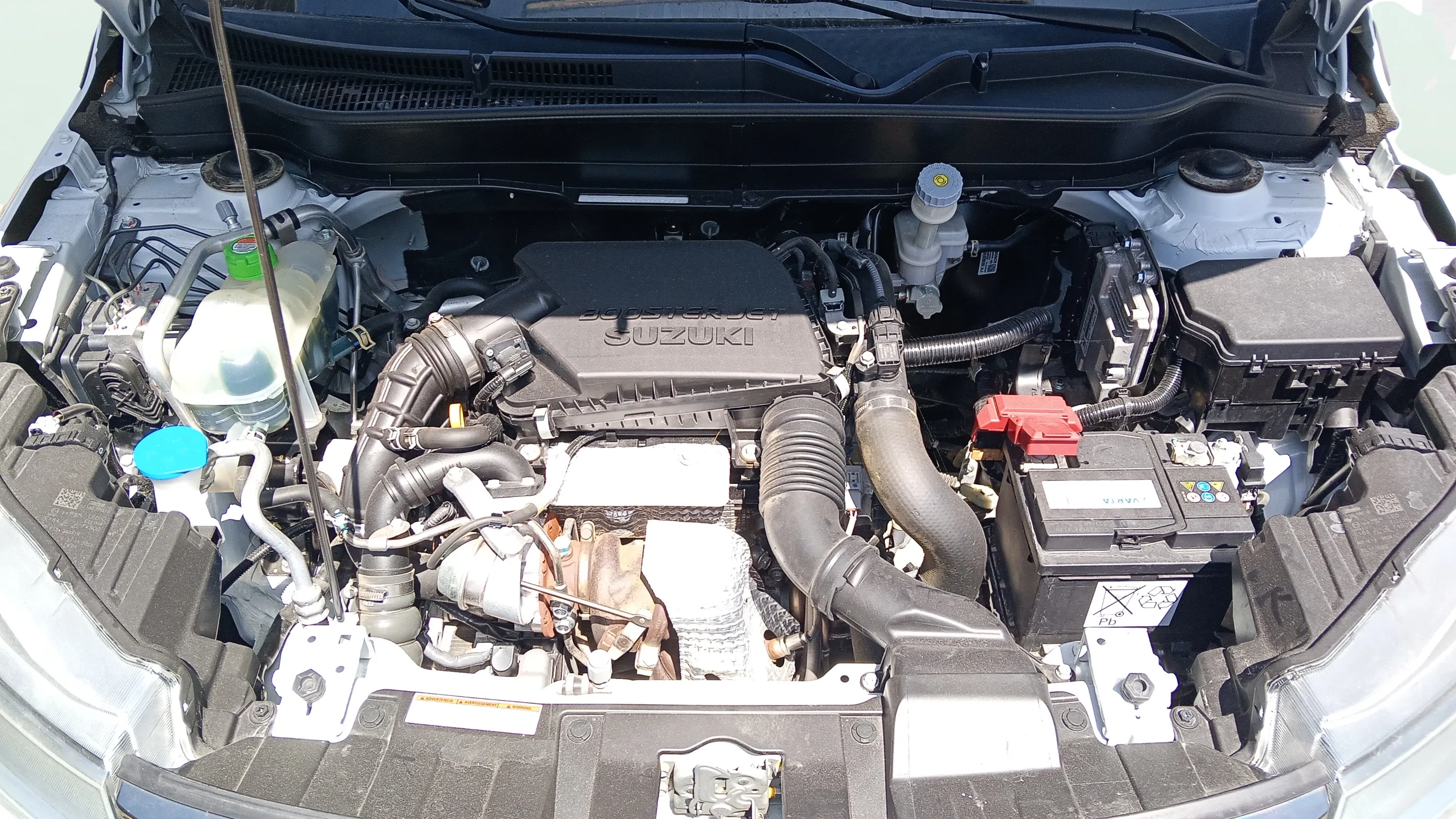 Suzuki Vitara 1.5 GLE 4WD Strong Hybrid - foto 24