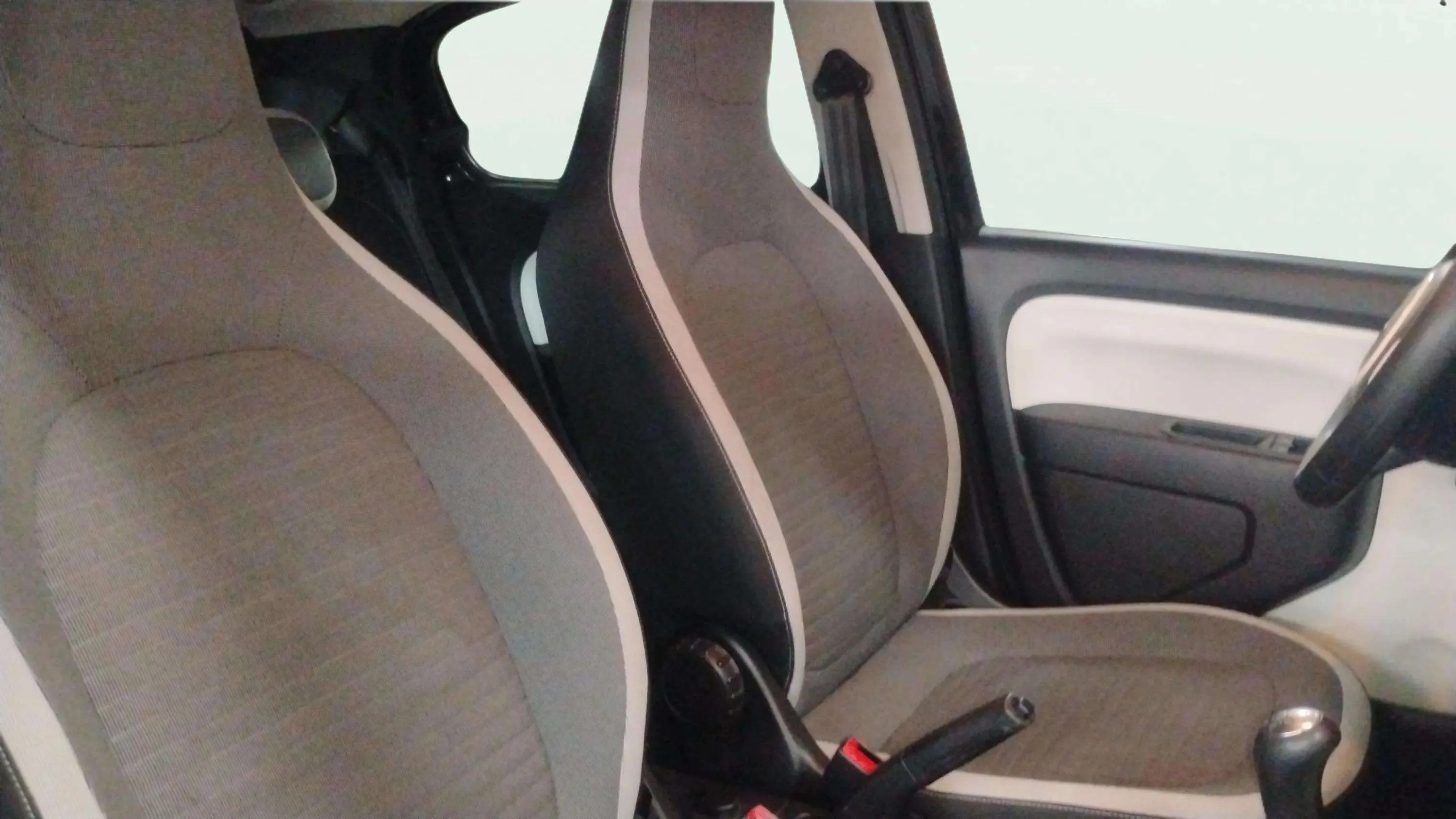Renault Twingo Limited SCe -18 - foto 11