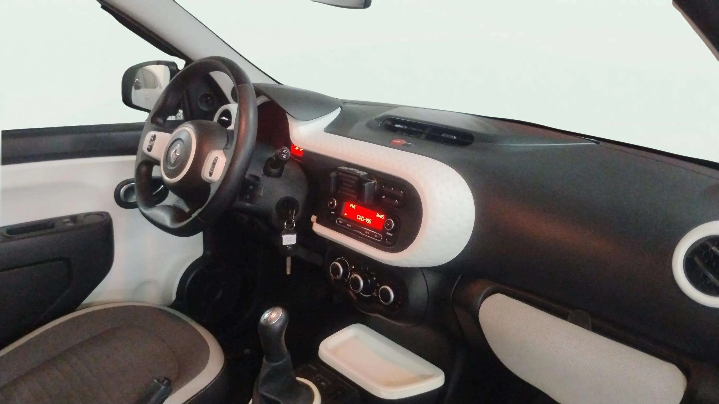 Renault Twingo Limited SCe -18 - foto 9