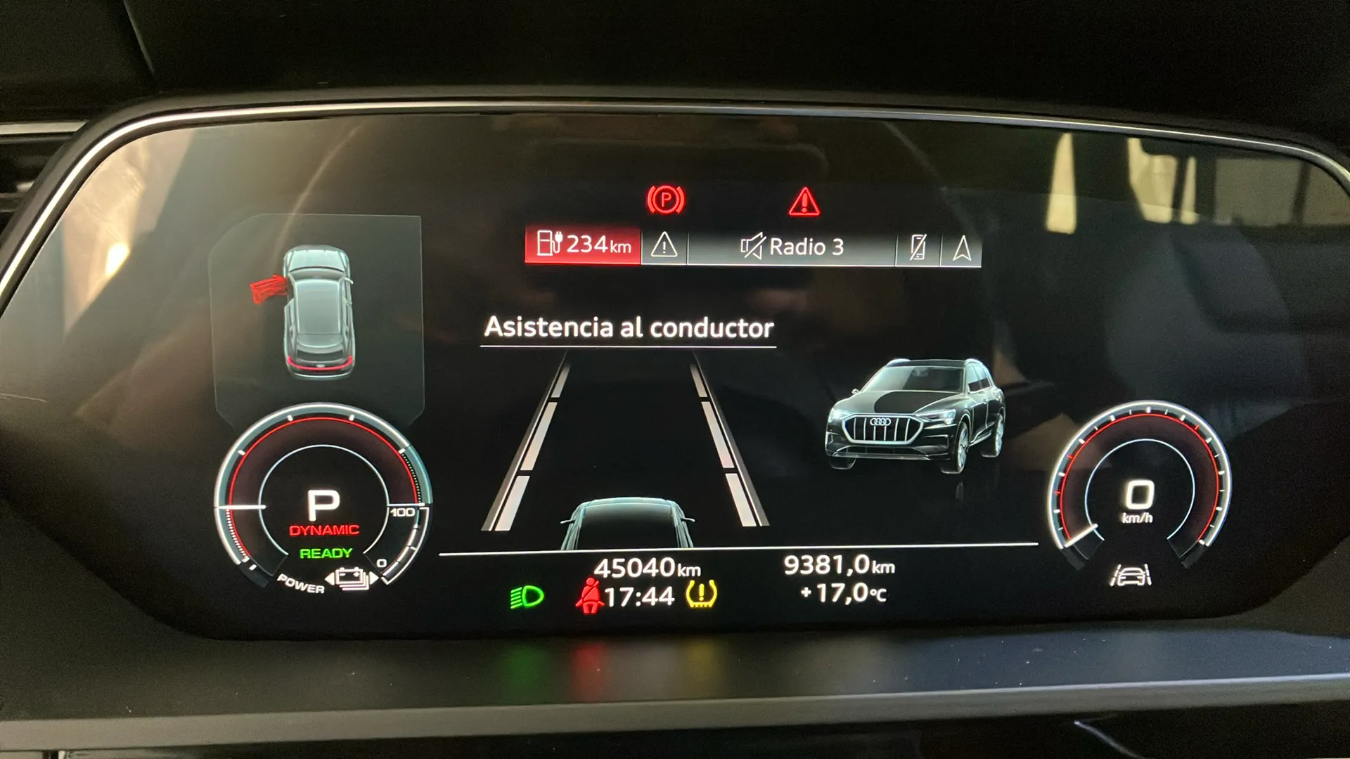 Audi e-tron 50 quattro - foto 15