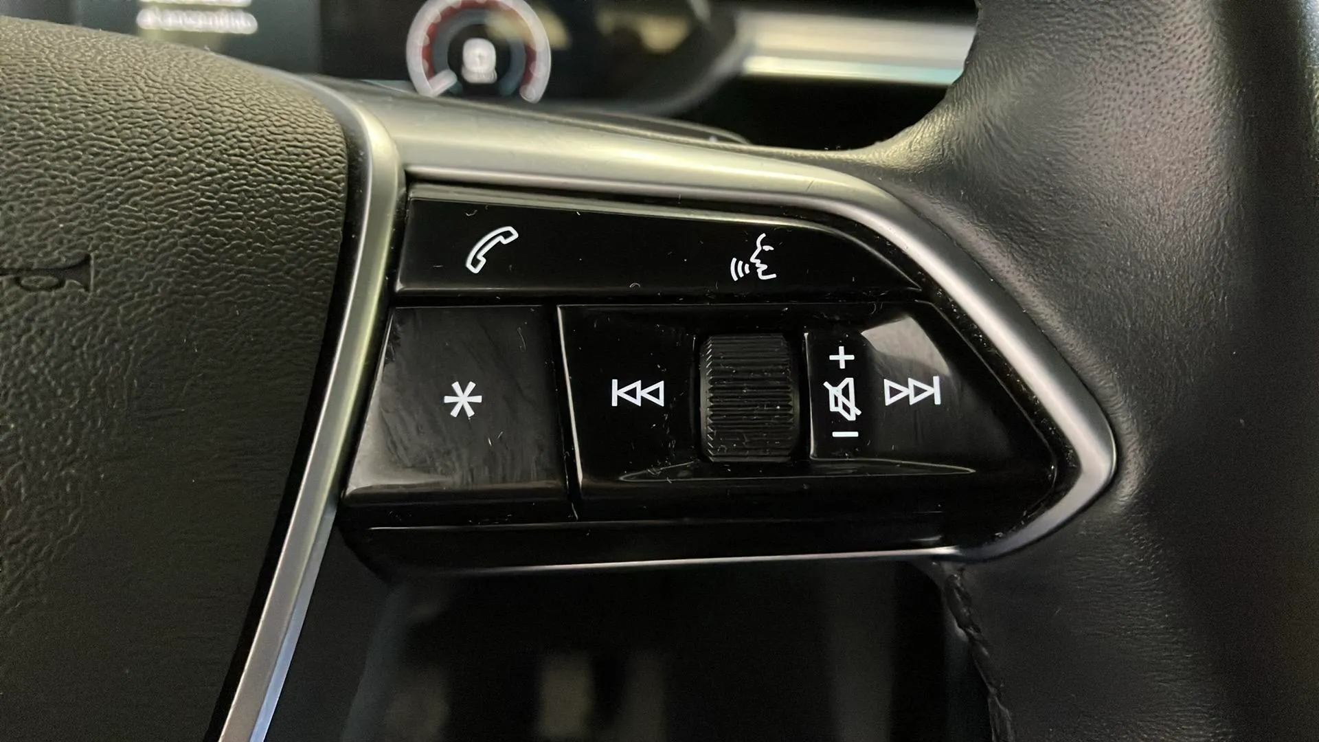 Audi e-tron 50 quattro - foto 14