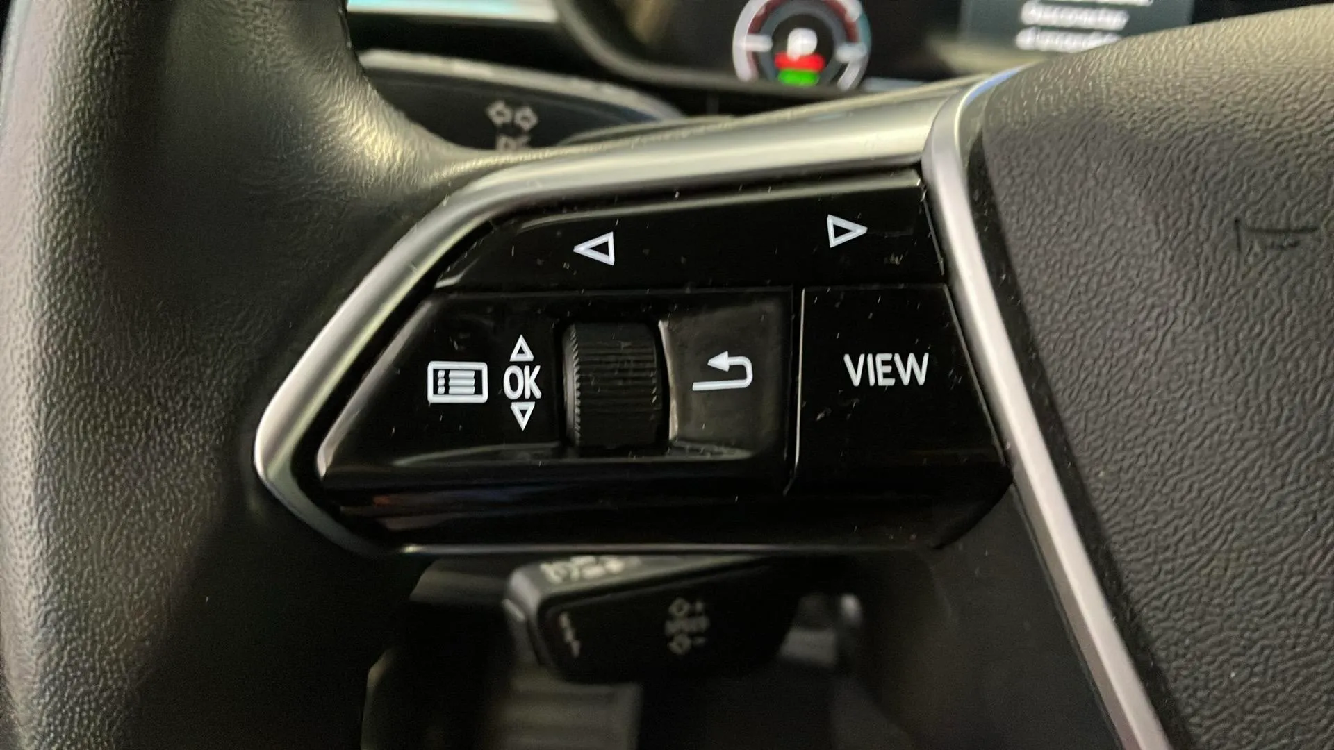 Audi e-tron 50 quattro - foto 13