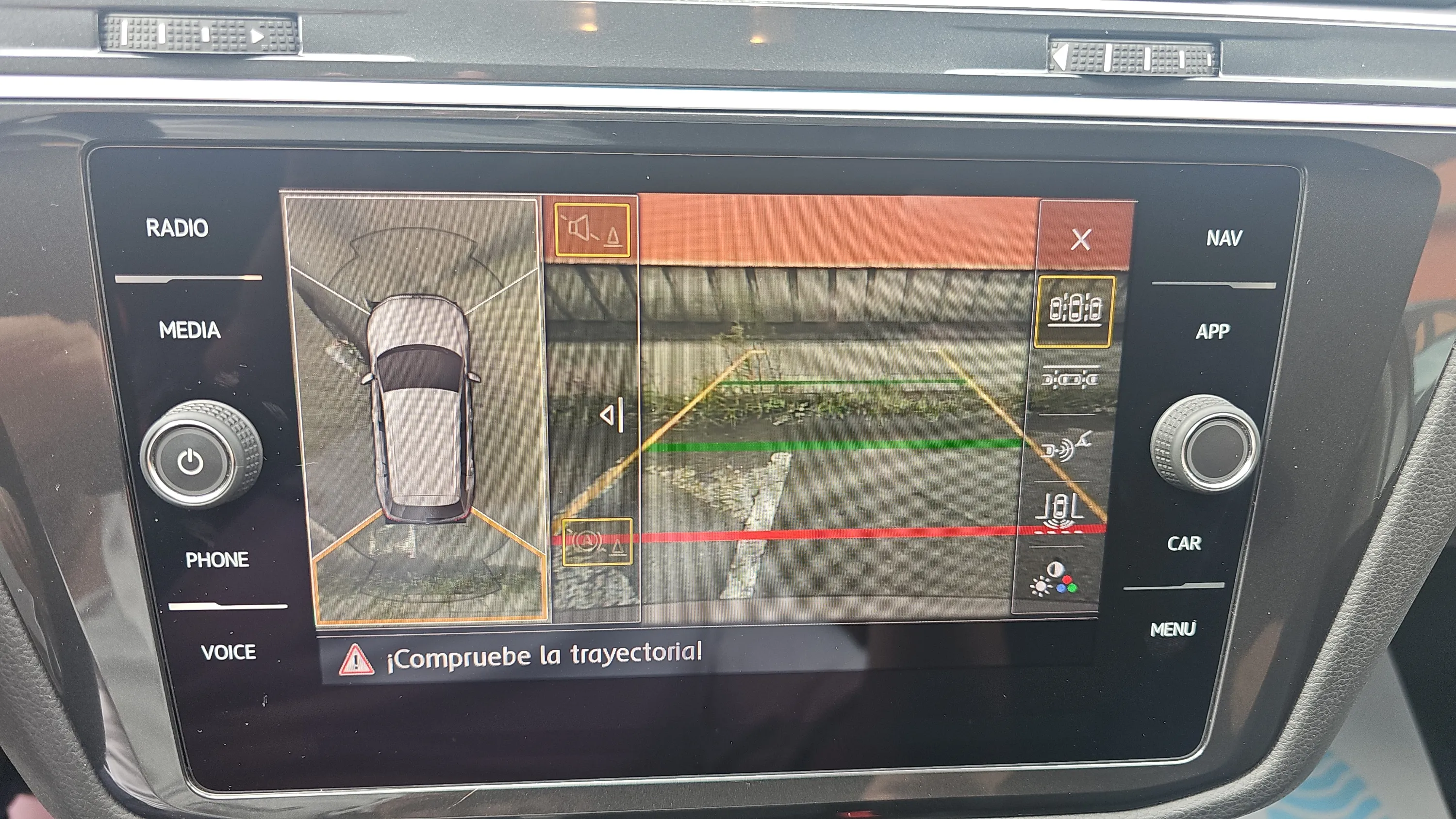 Volkswagen Tiguan Advance 1.4 ACT TSI - foto 14
