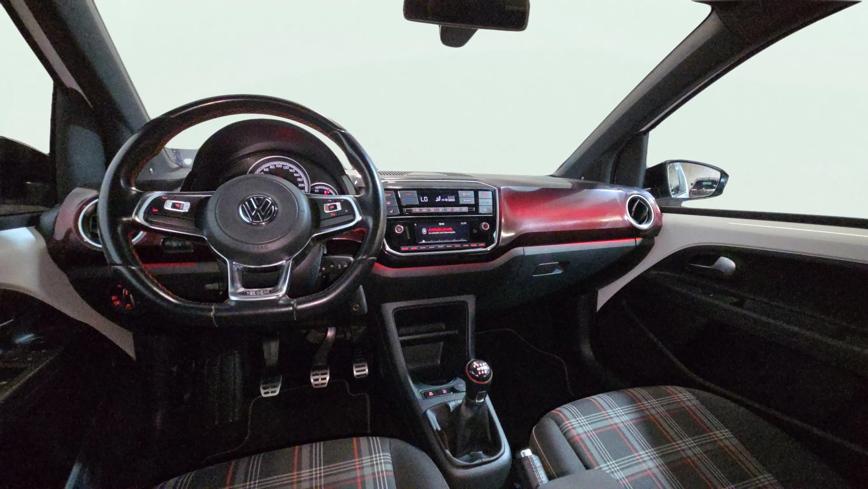 Volkswagen up! GTI 1.0 TSI - foto 10