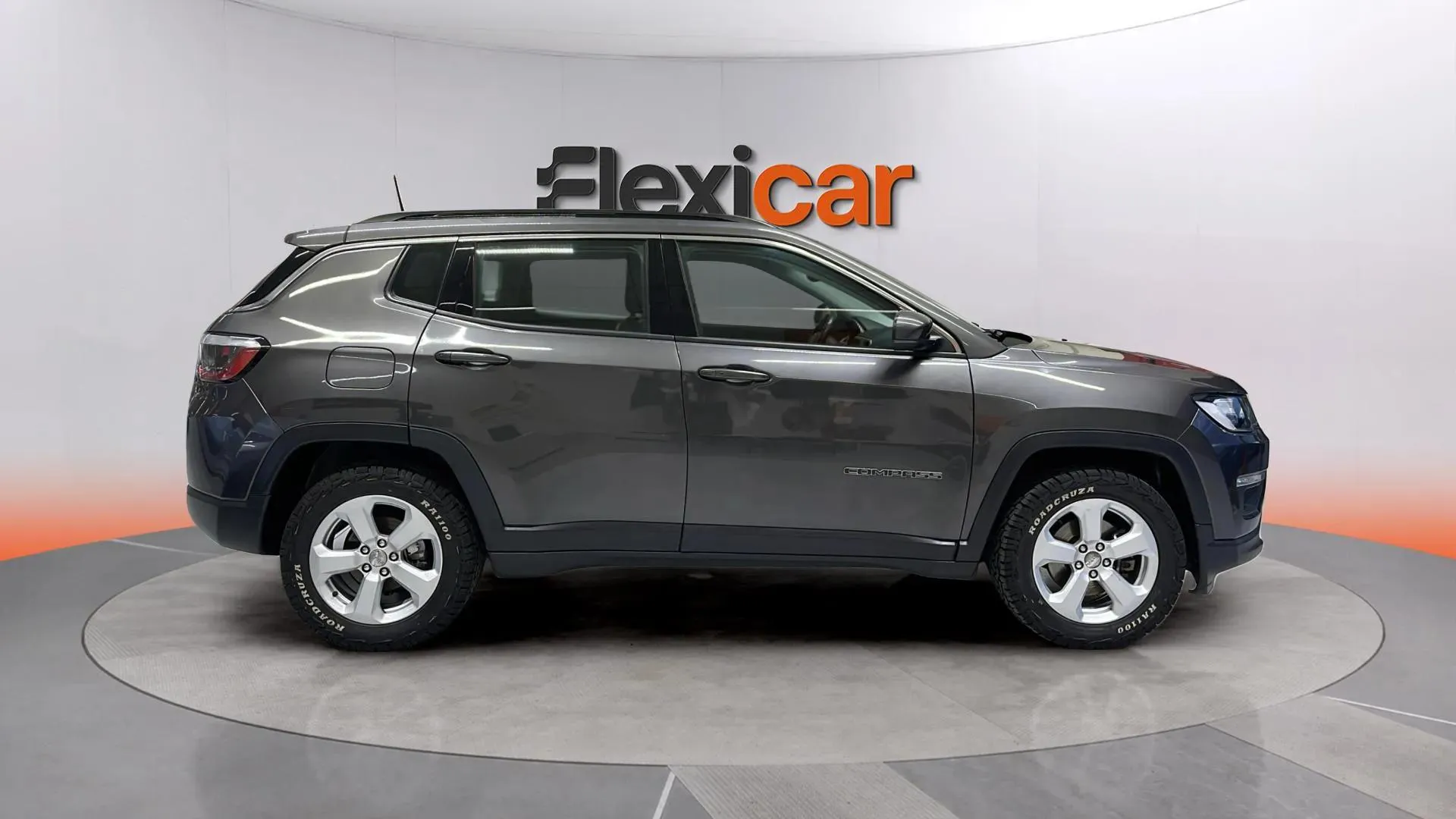 Jeep Compass 1.4 Mair Longitude 4x2 - foto 4