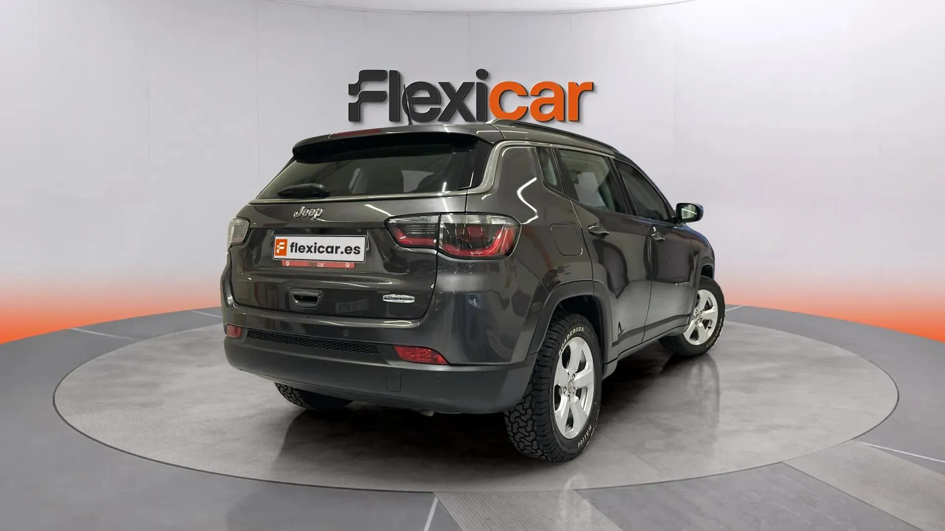 Jeep Compass 1.4 Mair Longitude 4x2 - foto 8