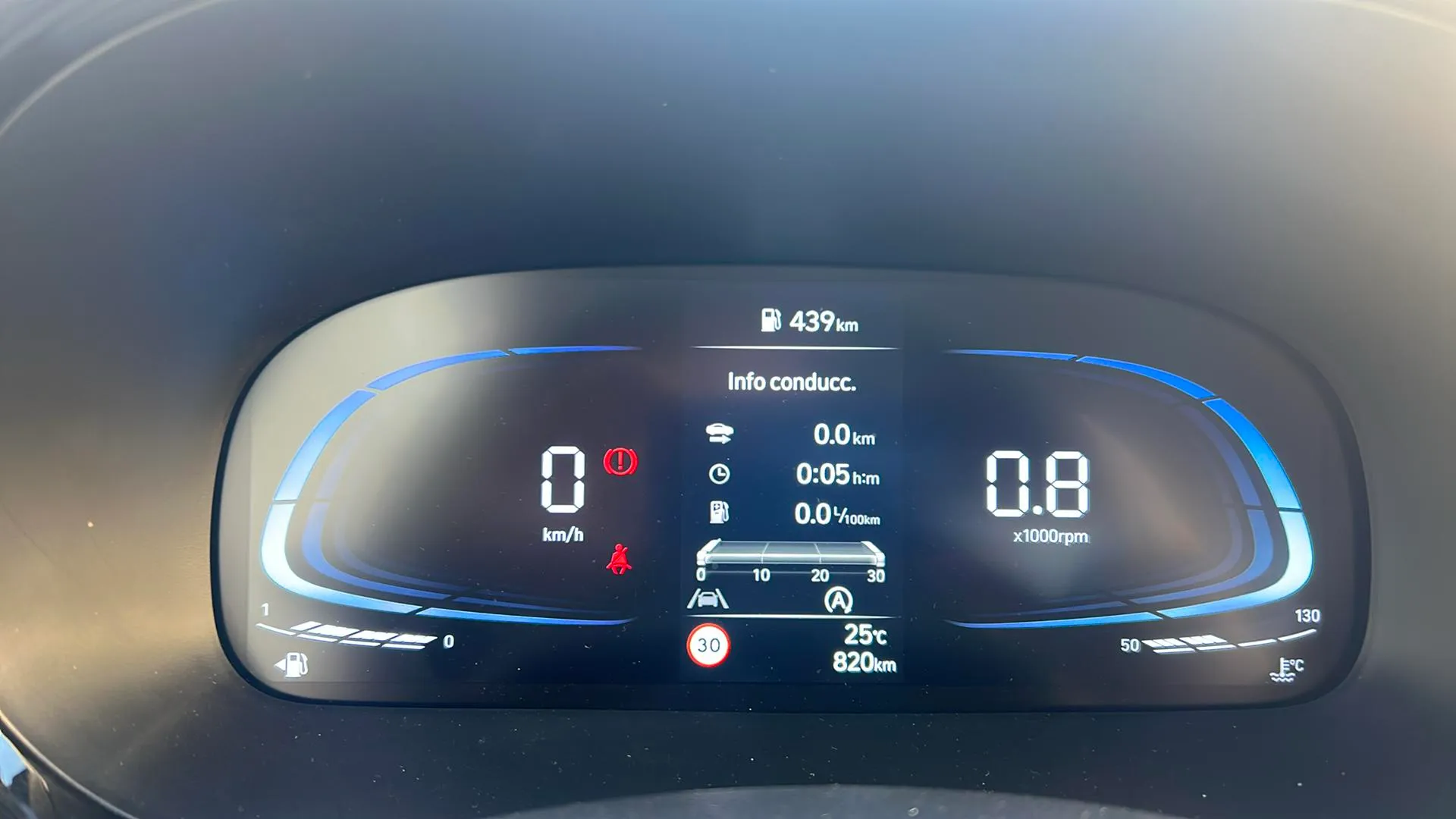 Hyundai i10 1.0 Klass - foto 10