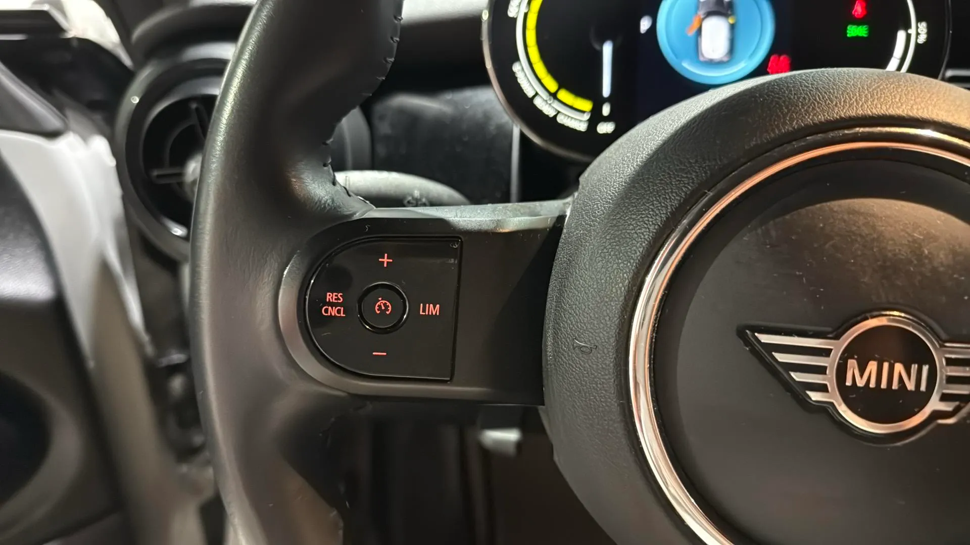 MINI Cooper SE - foto 16