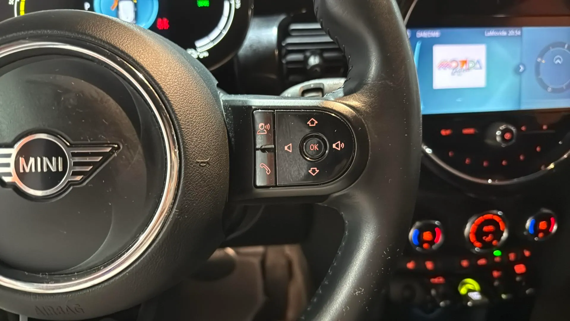 MINI Cooper SE - foto 17