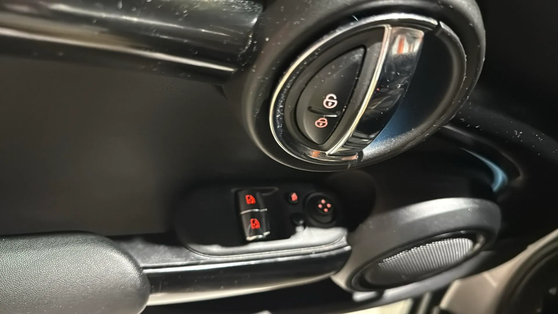 MINI Cooper SE - foto 20