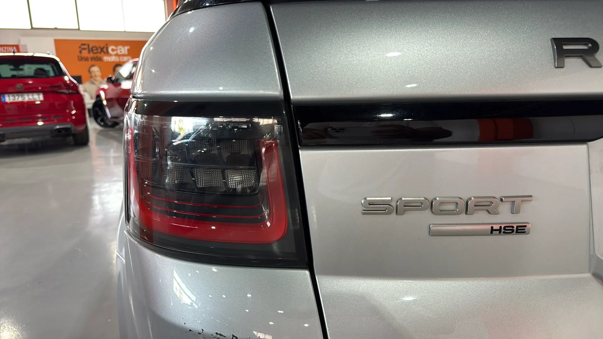 Land Rover Range Rover Sport 3.0 TDV6 HSE Dynamic - foto 28