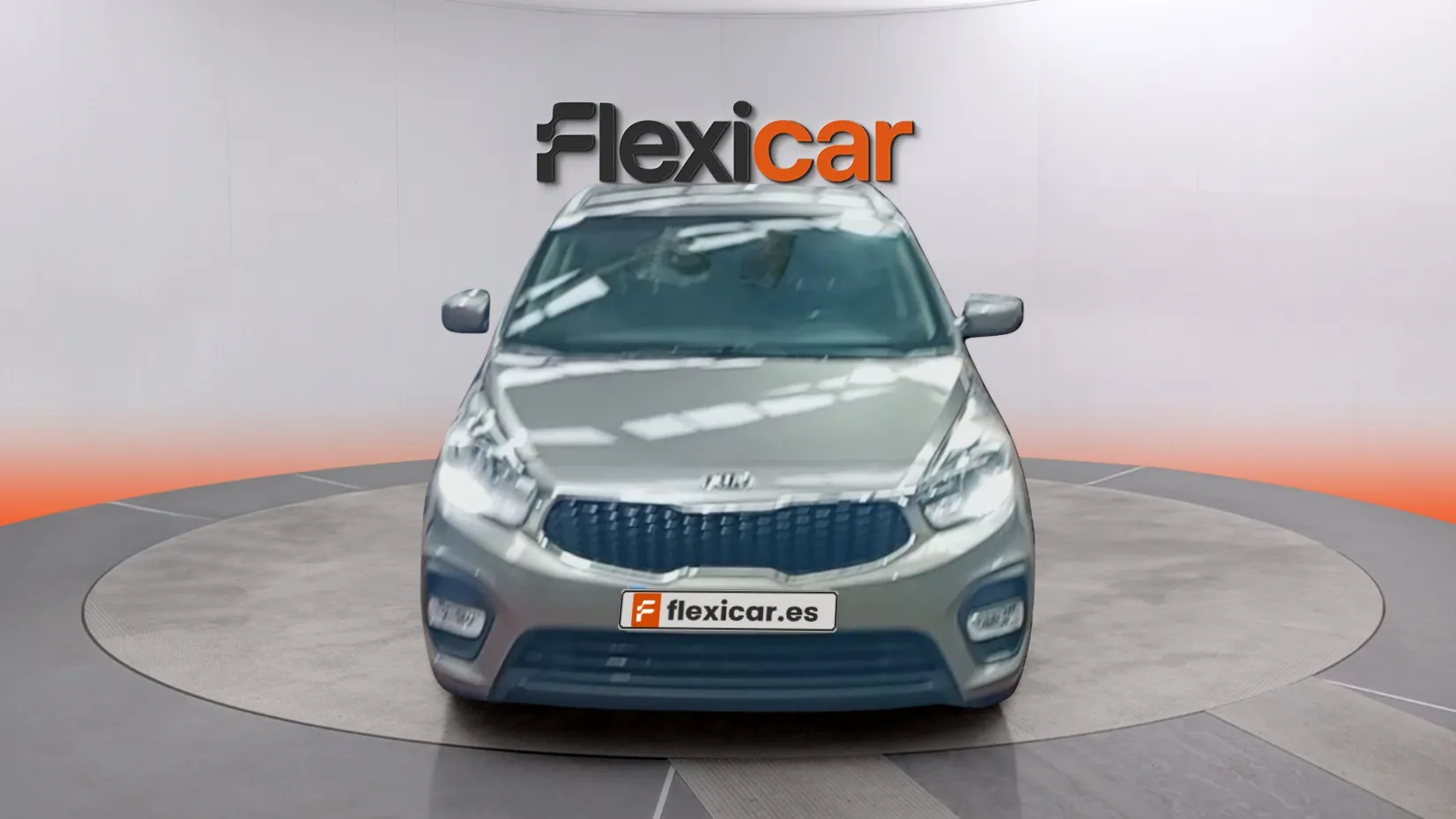 Kia Carens 1.6 GDi Basic - foto 2