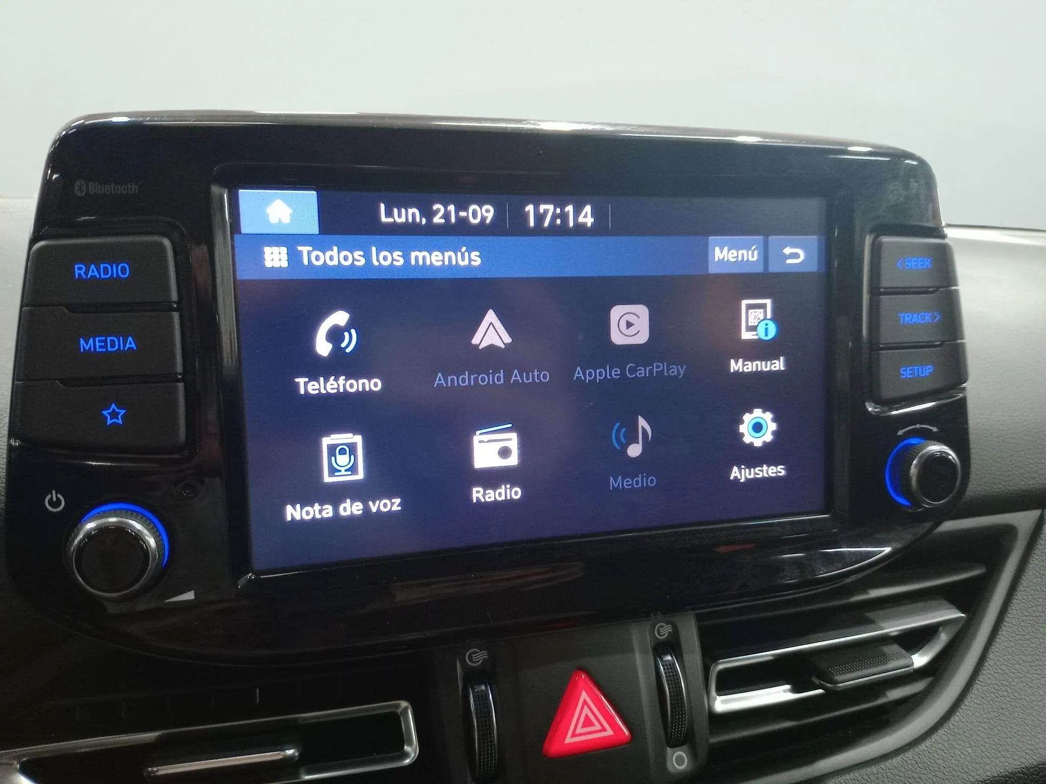 Hyundai i30 1.5 DPI Klass SLX - foto 25
