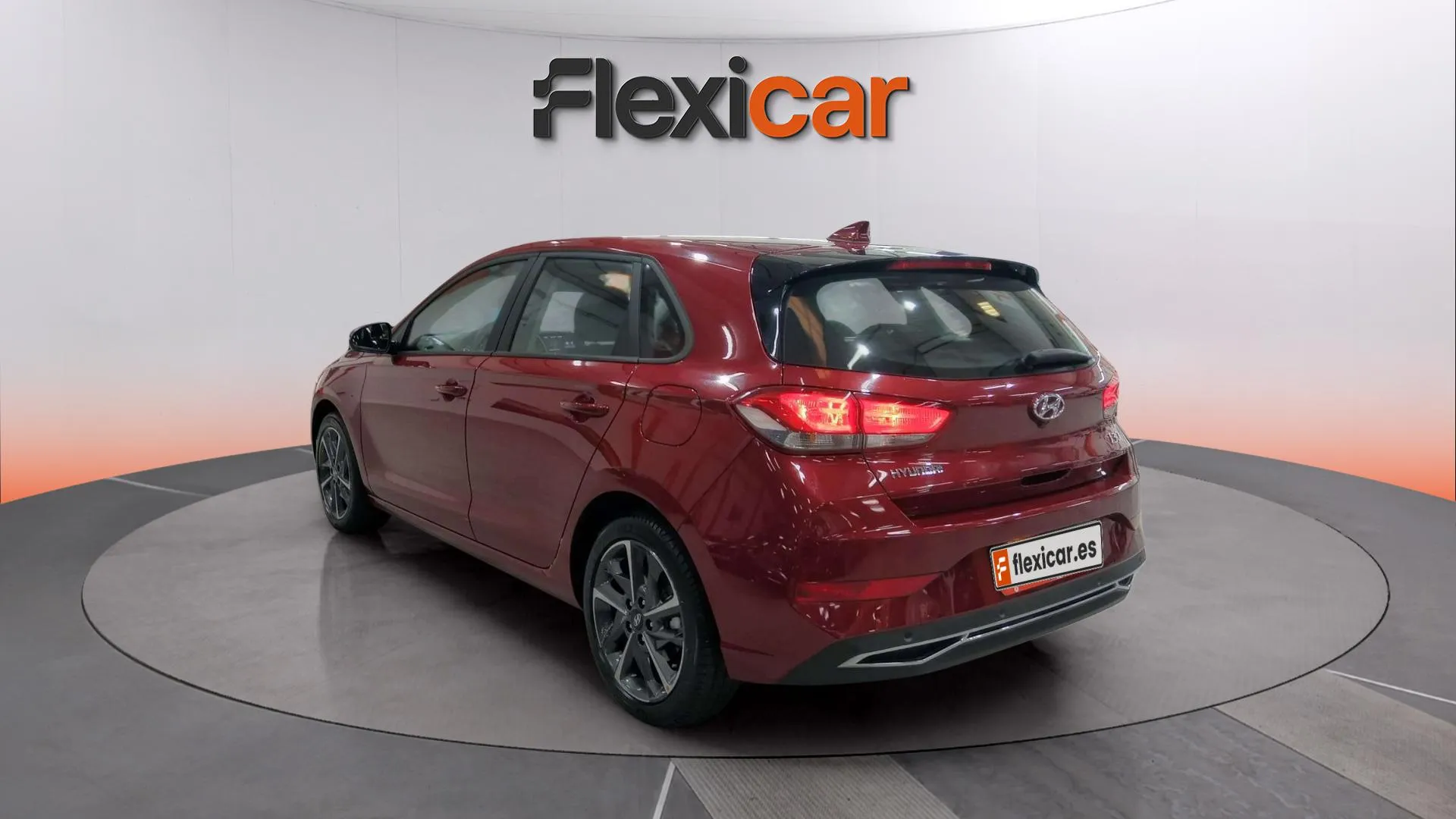 Hyundai i30 1.5 DPI Klass SLX - foto 4