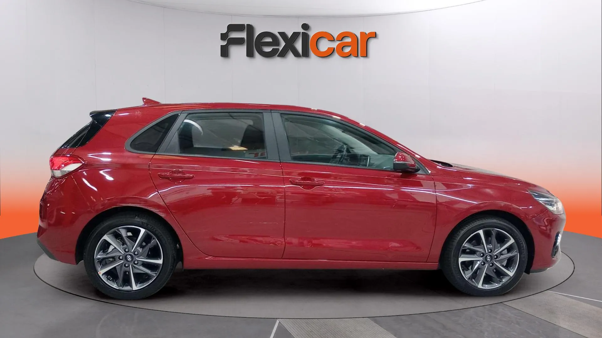 Hyundai i30 1.5 DPI Klass SLX - foto 6