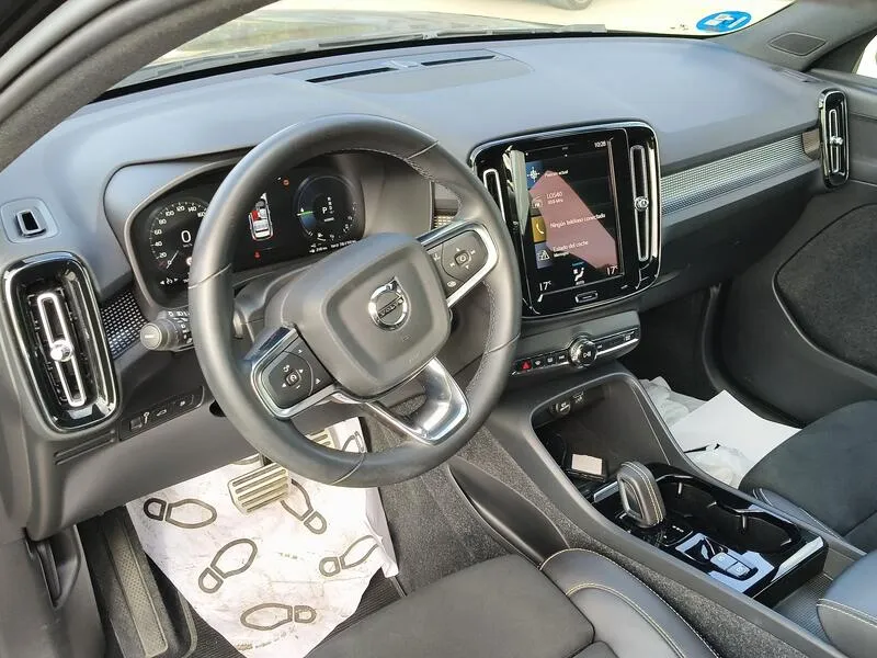 Volvo XC40 1.5 T5 Twin Recharge R-Design - foto 10