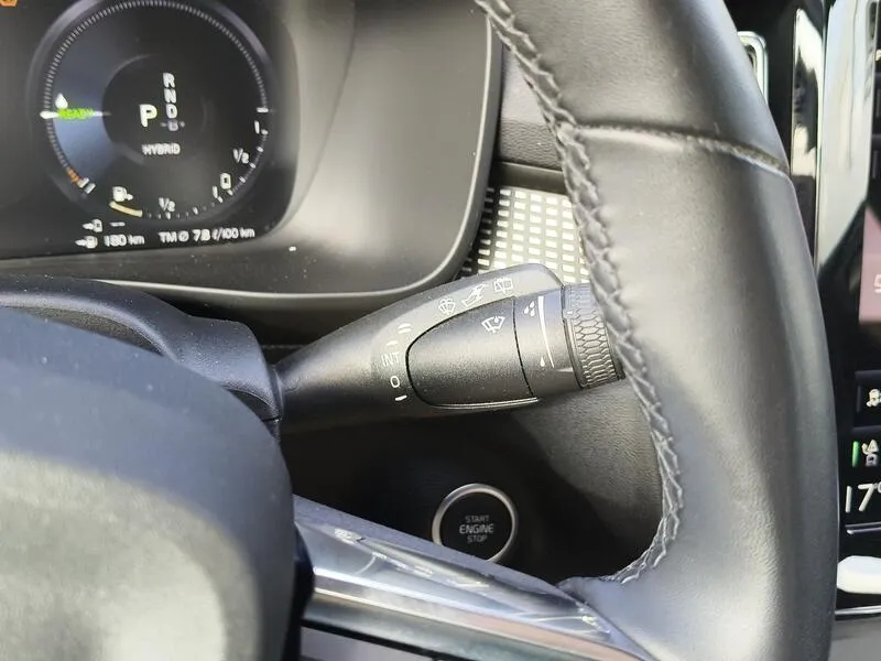 Volvo XC40 1.5 T5 Twin Recharge R-Design - foto 24