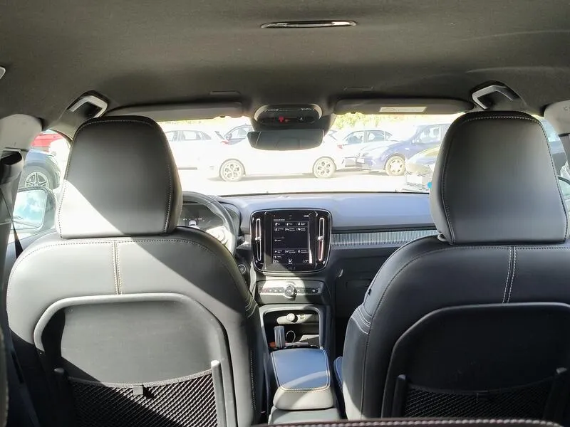 Volvo XC40 1.5 T5 Twin Recharge R-Design - foto 37