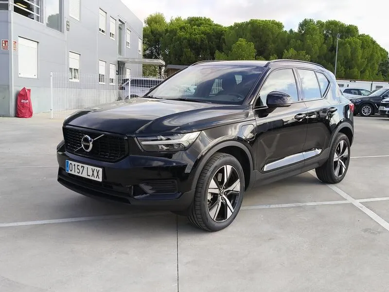 Volvo XC40 1.5 T5 Twin Recharge R-Design - foto 2