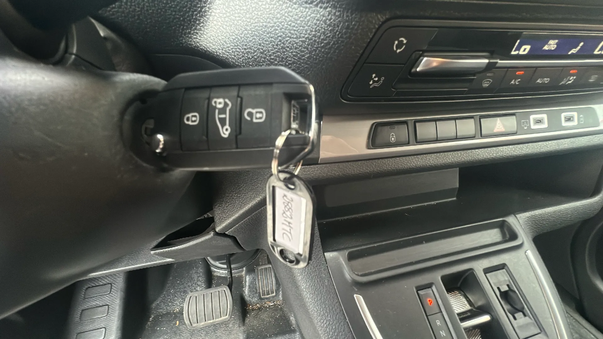 Peugeot Traveller Business Long BlueHDi 180 EAT8 - foto 25