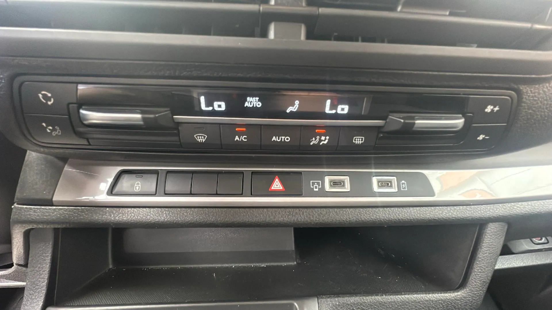 Peugeot Traveller Business Long BlueHDi 180 EAT8 - foto 24