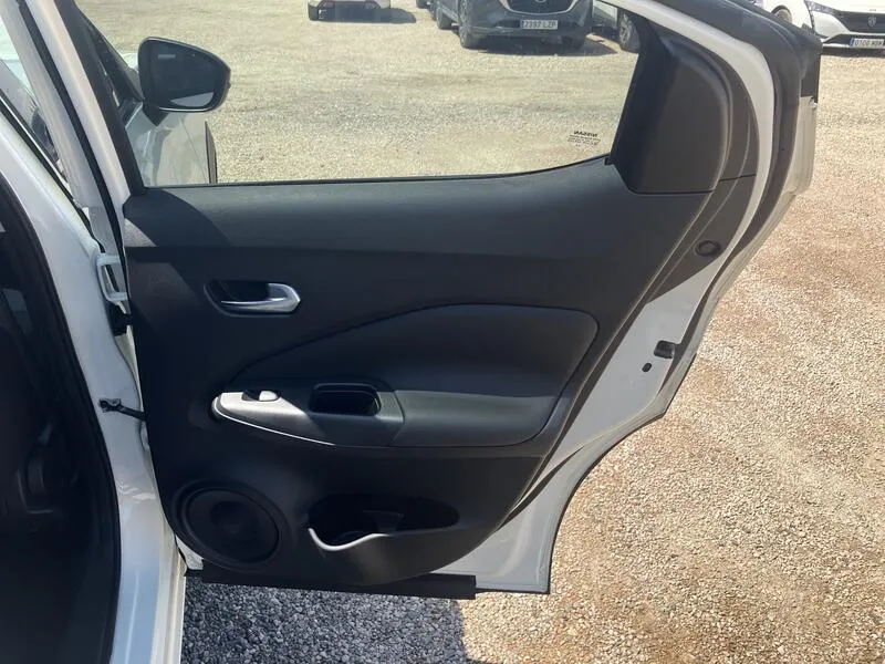 Nissan Juke DIG-T DCT Acenta - foto 17