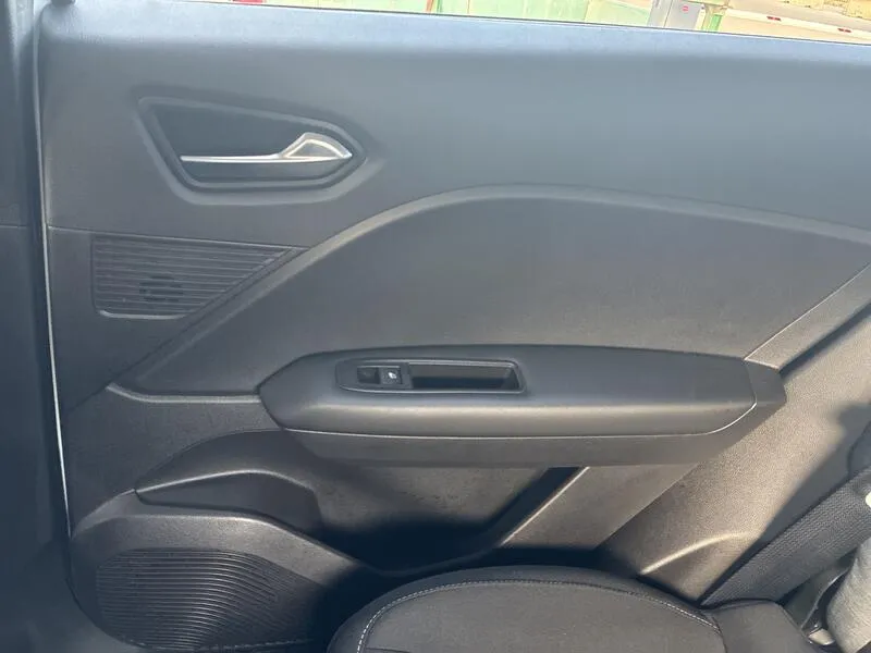 Renault Captur Intens TCe 90 - foto 23