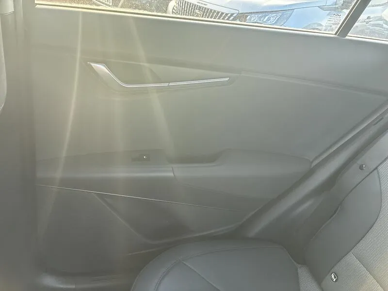 Kia Niro Drive 1.6 - foto 24