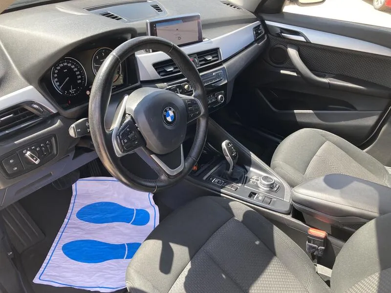 BMW X1 sDrive18dA Corporate - foto 10
