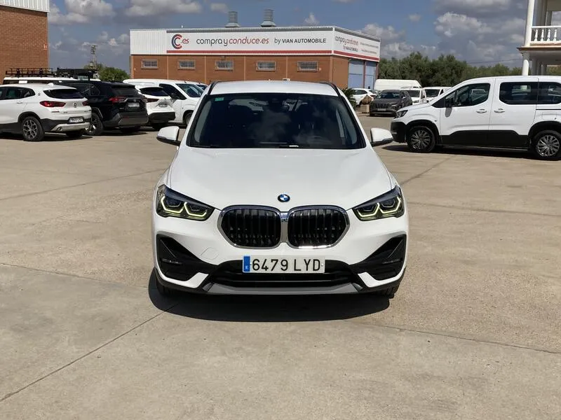 BMW X1 sDrive18dA Corporate - foto 9