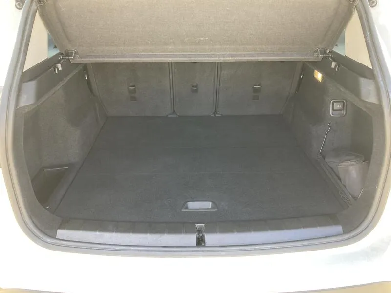 BMW X1 sDrive18dA Corporate - foto 18