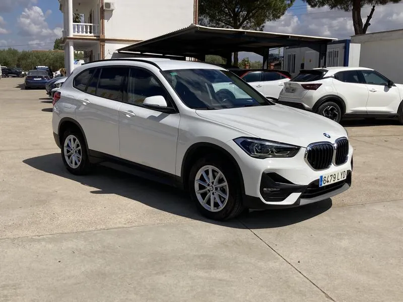 BMW X1 sDrive18dA Corporate - foto 8
