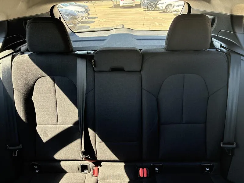 Volvo XC40 1.5 T2 Essential Dark - foto 23