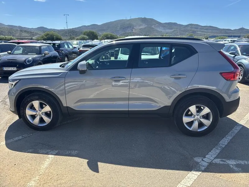 Volvo XC40 1.5 T2 Essential Dark - foto 3