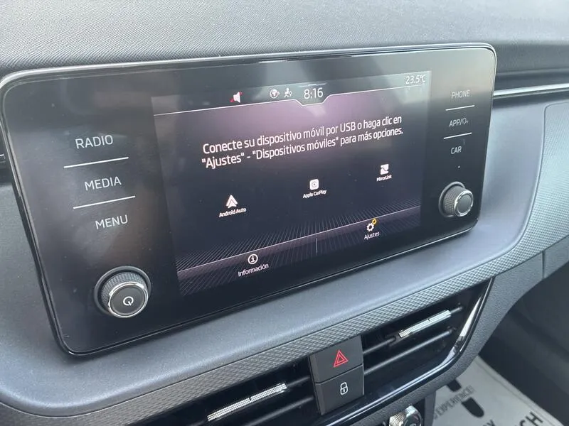 Škoda Kamiq 1.0 TSI DSG Ambition - foto 13